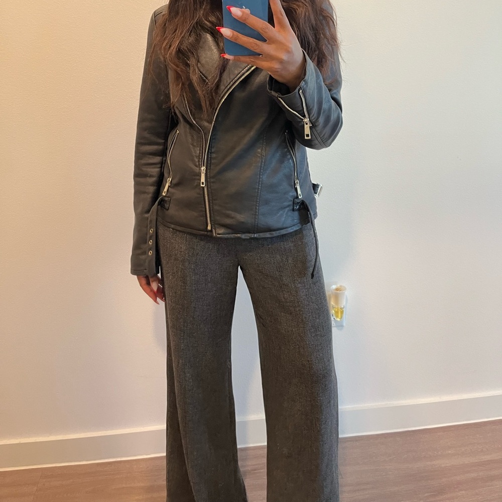 Leather Jacket - Picture 6 of 7